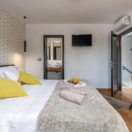 Holiday home Cozy In With House A Panoramic View